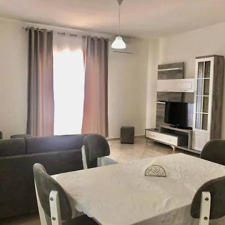Appartamento Viola In Affitto Saranda Albania *